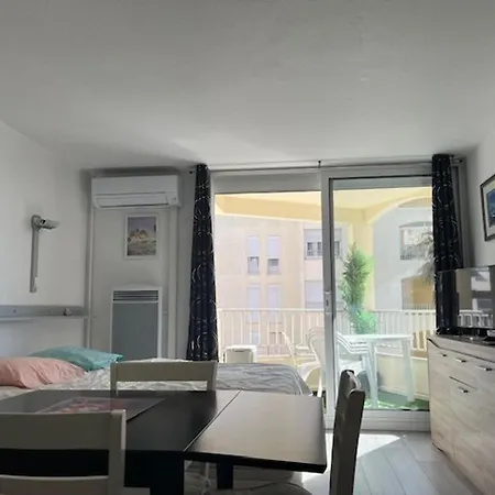 Charmant Studio Climatise Au Cap D'agde Avec Piscine, Balcon Et Proche Port - 2 Pers. - Fr-1-749-47 * Agde