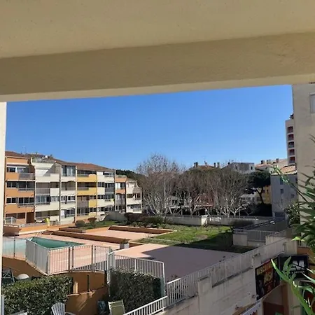 Apartament Charmant Studio Climatise Au Cap D'agde Avec Piscine, Balcon Et Proche Port - 2 Pers. - Fr-1-749-47 *