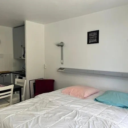 Charmant Studio Climatise Au Cap D'agde Avec Piscine, Balcon Et Proche Port - 2 Pers. - Fr-1-749-47